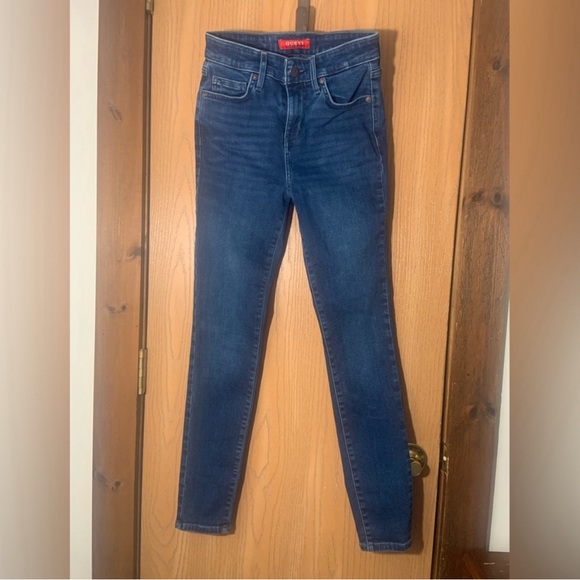 Guess Tamara High-Rise Skinny Jeans - Picture 4 of 5